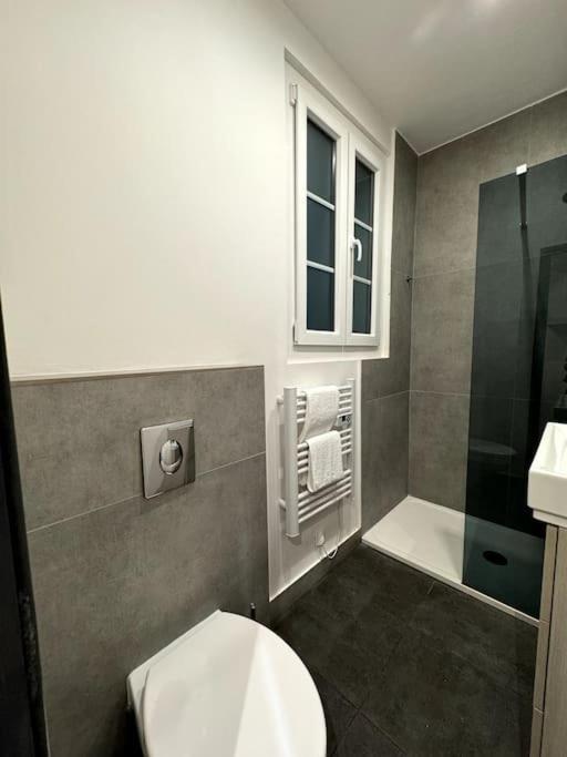 Studio Au Coeur Du Vieux Port Avec Clim Marsella Exterior foto